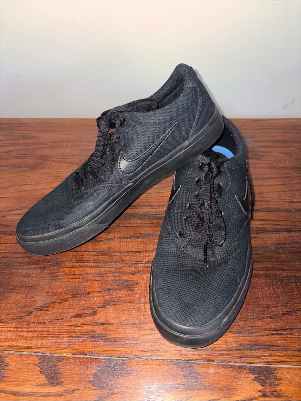 Nike SB Charge Canvas Triple Black Skate Sneakers Men’s 8